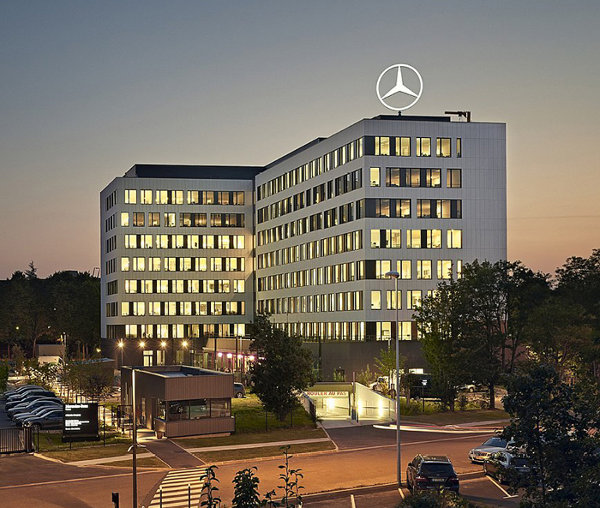 Externalisation du centre de reproduction de Mercedes